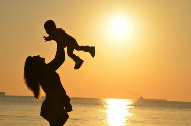 6 Gewohnheiten, um dich zu einer entspannteren Mutter zu machen